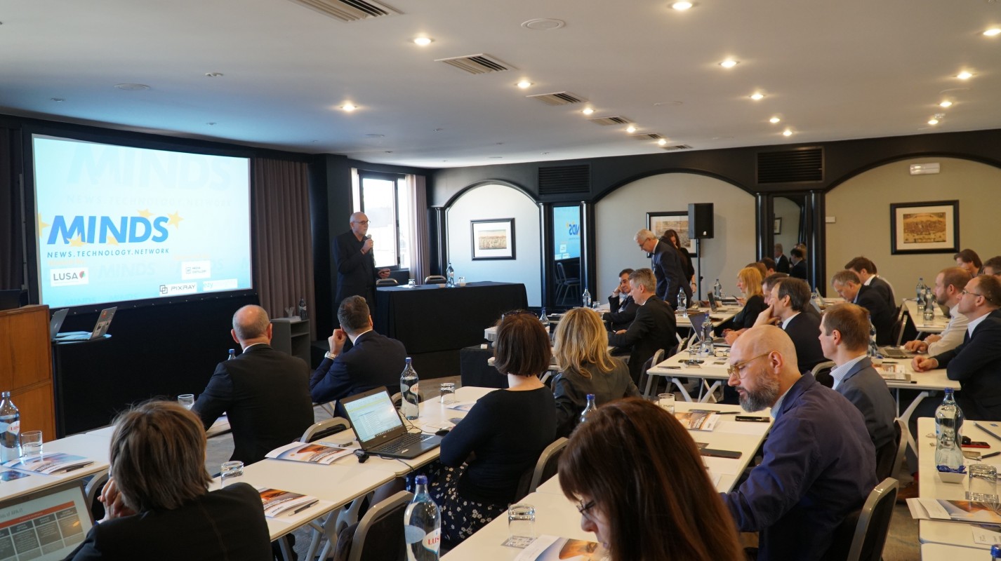 Media executives discuss collaboration at MINDS conference in Lisbon.